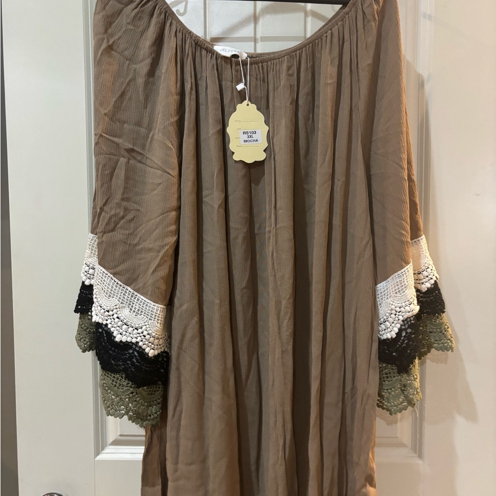Trendy Boutique Brown Long Sleeve Dress with Lace Trim